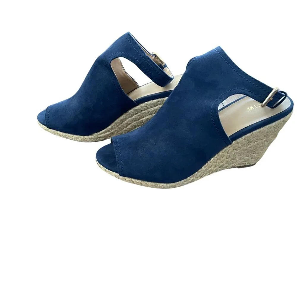 NEW APT 9 Faux Suede Blue Peep Toe Ankle Strap Wedge Sandal Women's Size 8.5